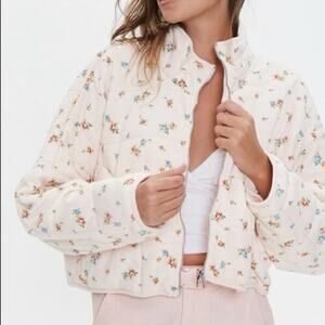Forever 21 cropped Quilted Jacket